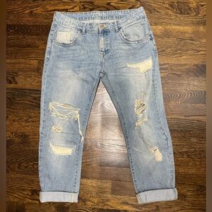Zara Distressed Boyfriend Jeans, Size: EUR 36 (US 4)